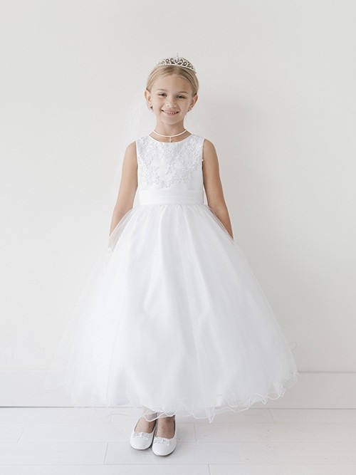 First Communion Dress with Lace Appliques Wire Hem