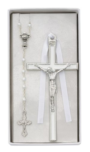White Crucifix and Communion Rosary Set Boxed