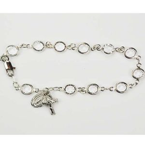 7.5in Clear Crystal Bracelet Boxed