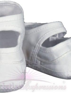 Girls Cotton Batiste Shoes with tiny braid